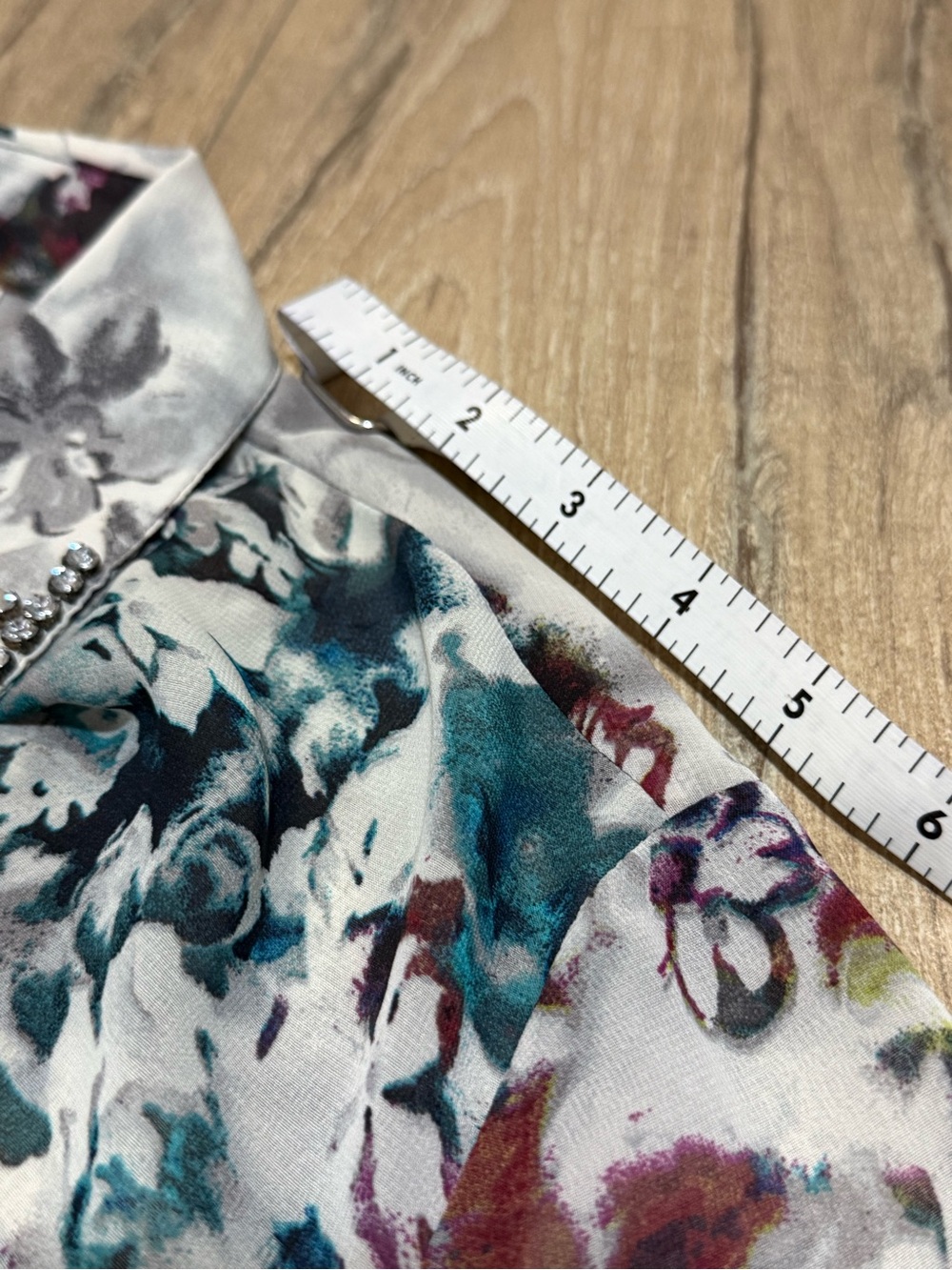 Bellatrix Floral Blouse Sheer Embellished Collar Button Down Medium - Picture 11 of 16